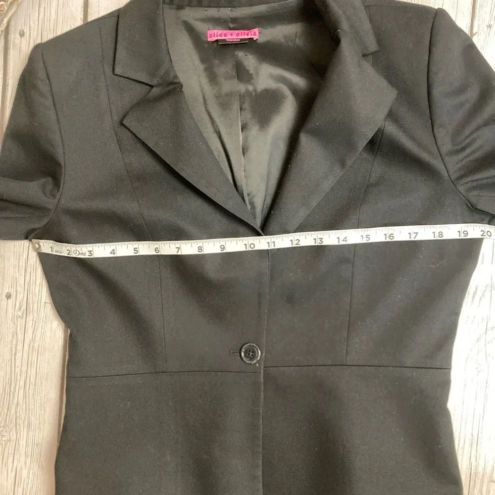 Alice + Olivia To‎ work Blazer
